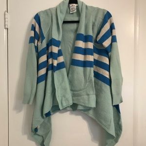 Vineyard Vines sweater